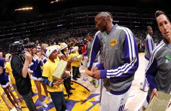 有的爷爷刚 有的爷爷刚