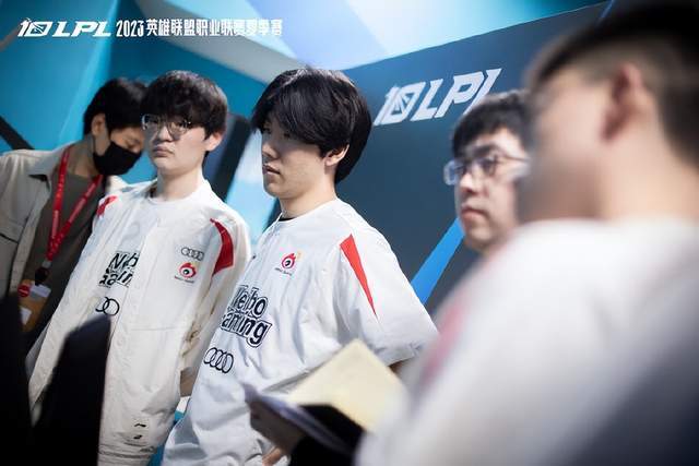 如国际足球 如国际足球