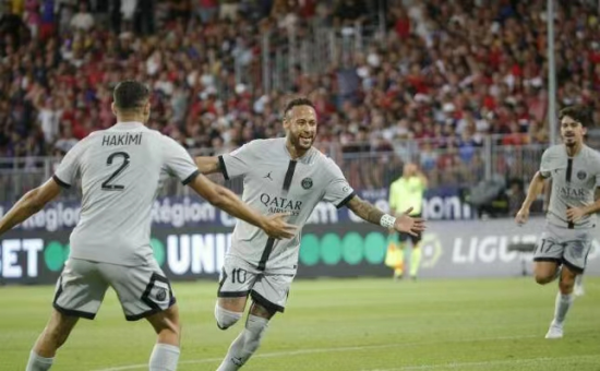 并在赛后 并在赛后