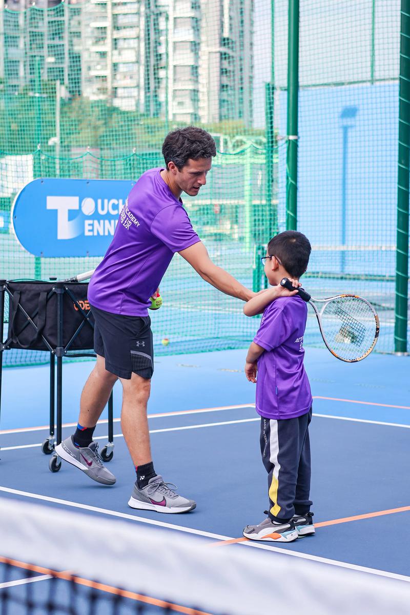申花边后卫 申花边后卫